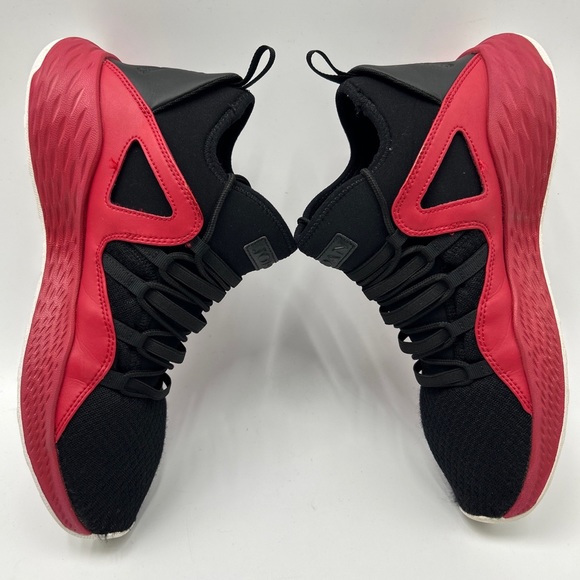 NIKE AIR JORDAN FORMULA 23 MENS SIZE 10.5 ATHLETIC BASKETBALL SHOES BLACK RED - Picture 7 of 11